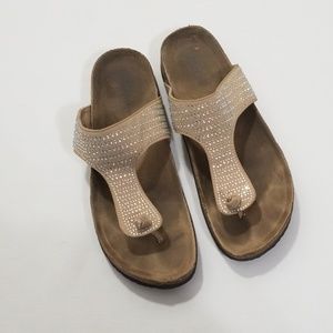 Shoes - Super cute sandals Shoes - Super cute sandals